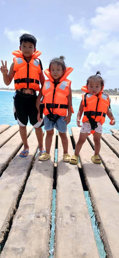 Snorkelling trip with certificate local guide - Santa Maria Snorkelling Route: Shipwreck and the Underwater Christ