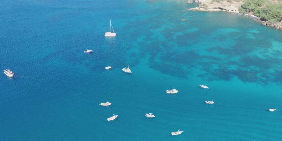 Tarrafal: Boat Tour with Drinks and Snorkeling - Guides, language, and how to handle Portuguese-only directions